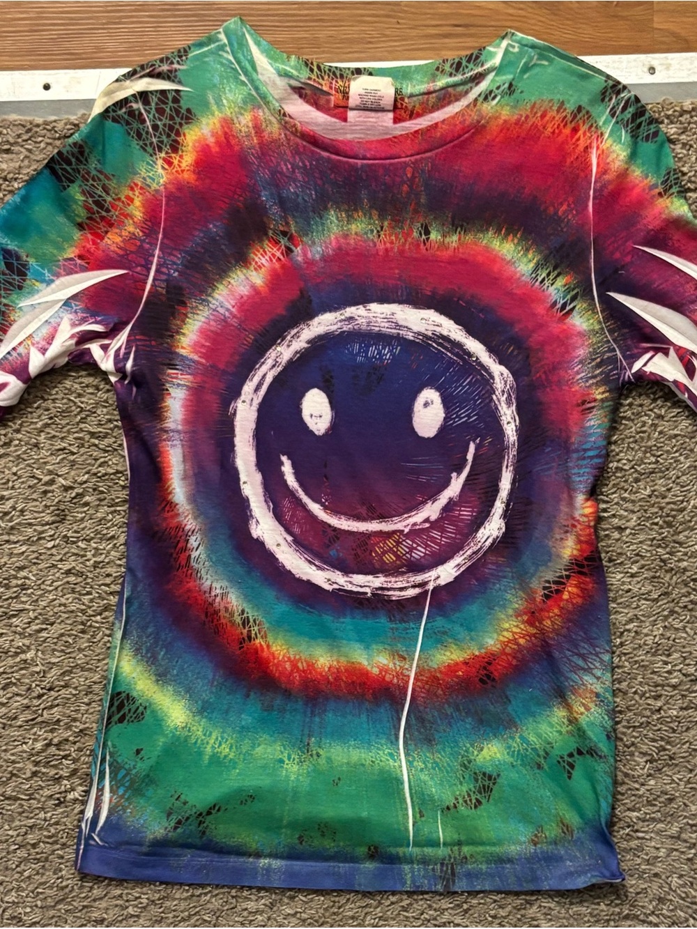 Next Era Couture Woman’s Md Smiley Face Tye Dye Long Sleeve Tee Like New